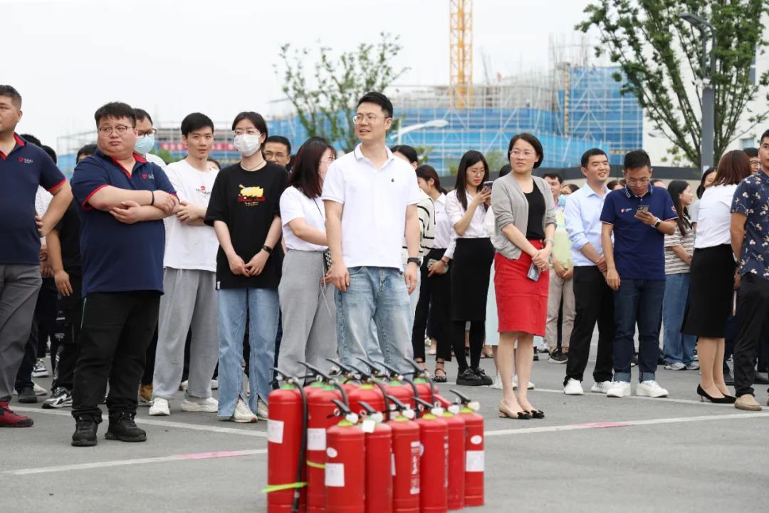 人人讲安全 个个会应急 | 云顶国际开展消防演习活动